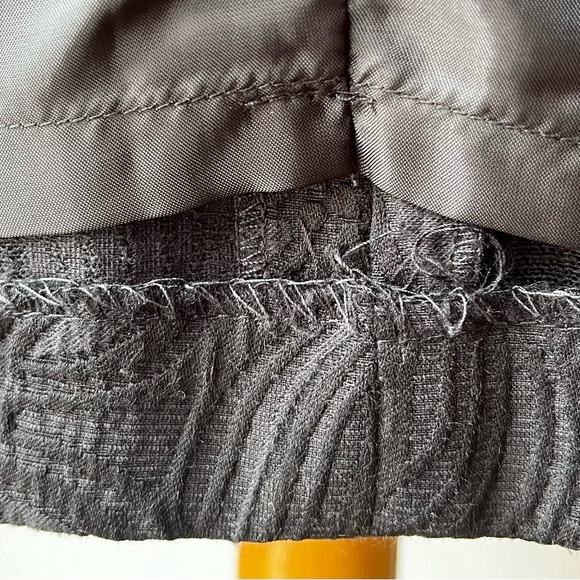 Talbots Two Piece Black Brocade Suit, size 6, Sleeveless Dress and Jacket - Picture 15 of 16